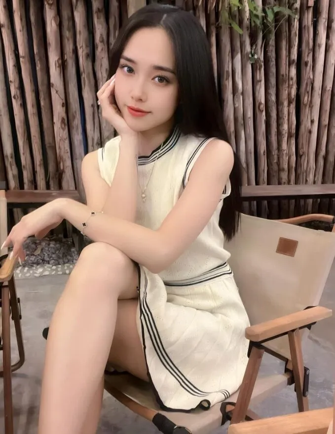 Vân Khuê Sương